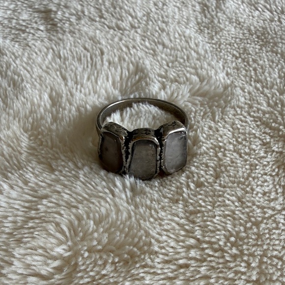 Jewelry - Statement Ring with Pale Gray Stones / EUC